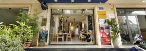 소독 조명으로 Moza's Coffee 카페를 더 안전하게 방문